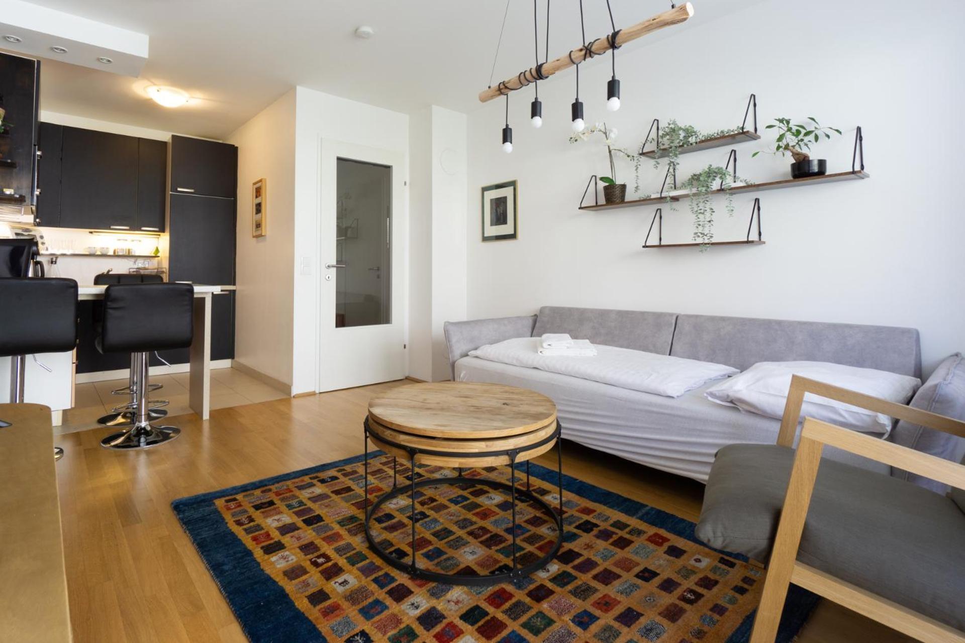 Apartment With Garden Close To Stadthalle, Westbahnhof Wien Ngoại thất bức ảnh